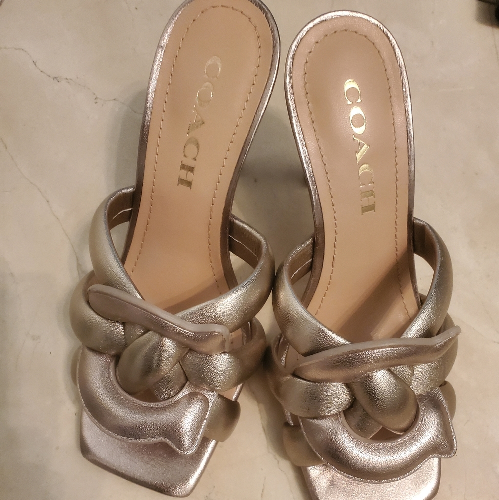Coach size 6 women Shoes